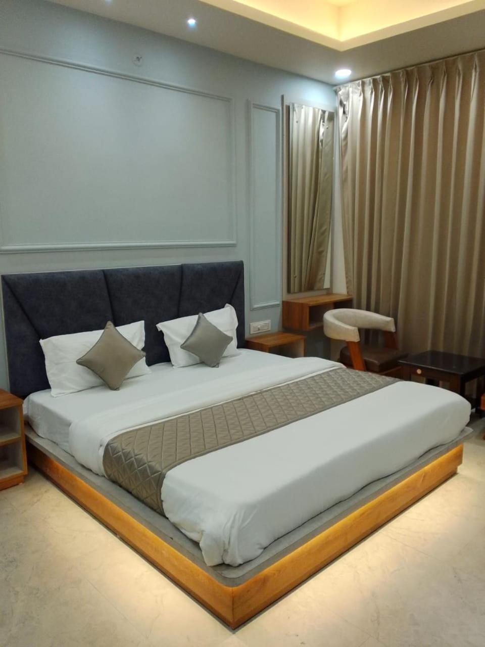 Hotel The Grand View Baijnāth Exterior foto